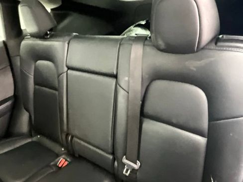 Used 2021 Tesla Model Y Long Range AWD/4WD image 7