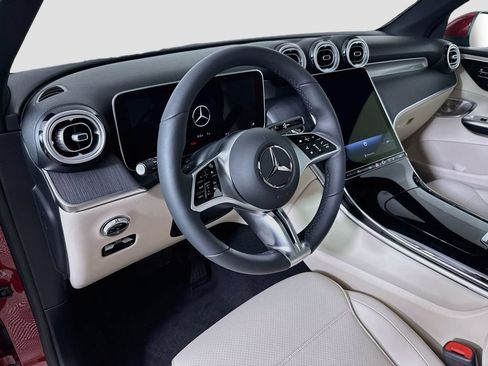 New 2026 Mercedes-Benz GLC 300 4MATIC image 9