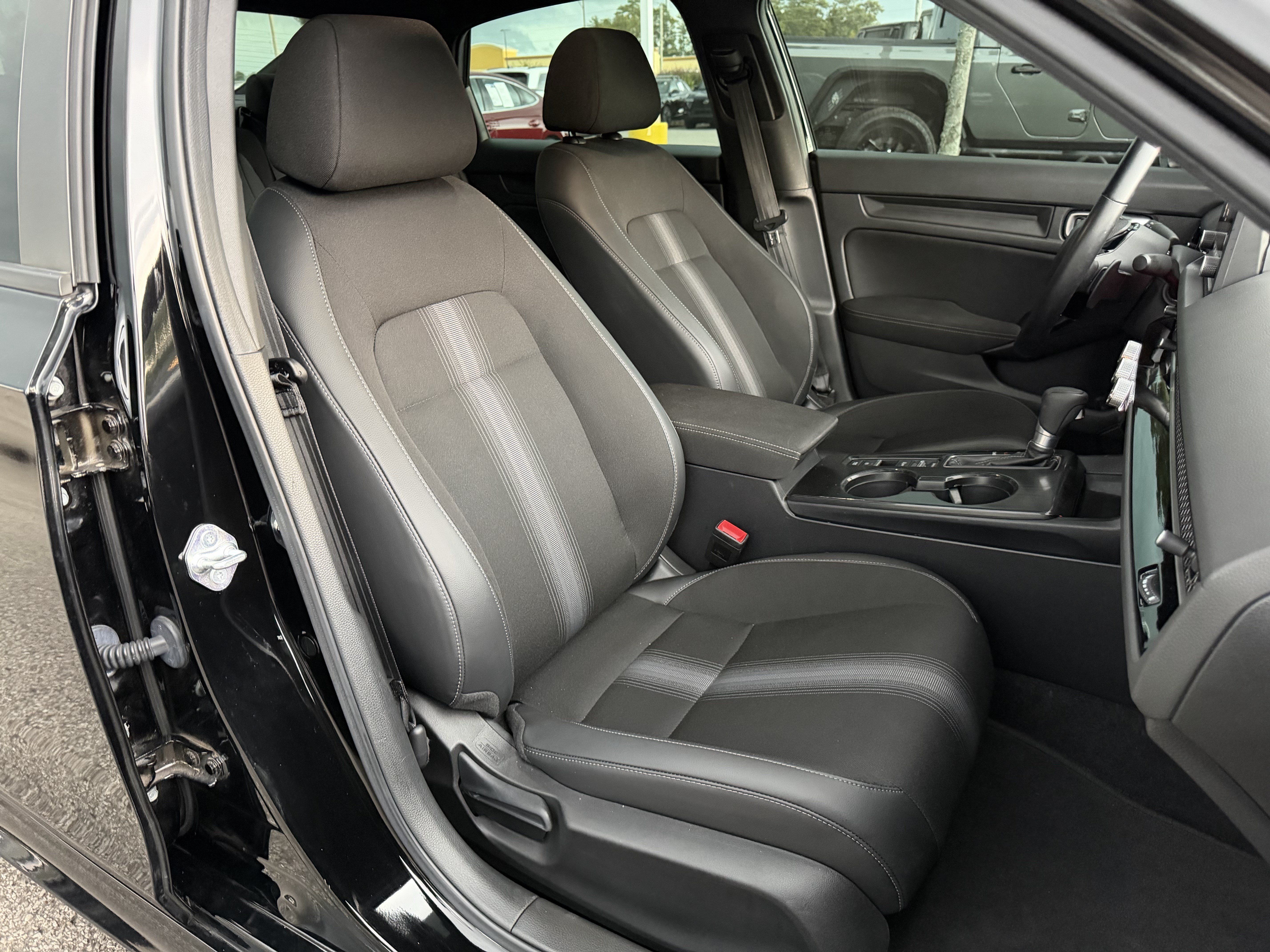 Used 2024 Honda Civic Sport image 32
