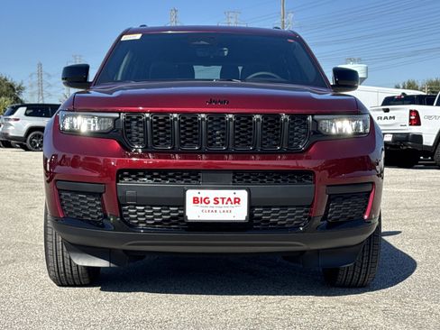 New 2025 Jeep Grand Cherokee L Altitude image 5