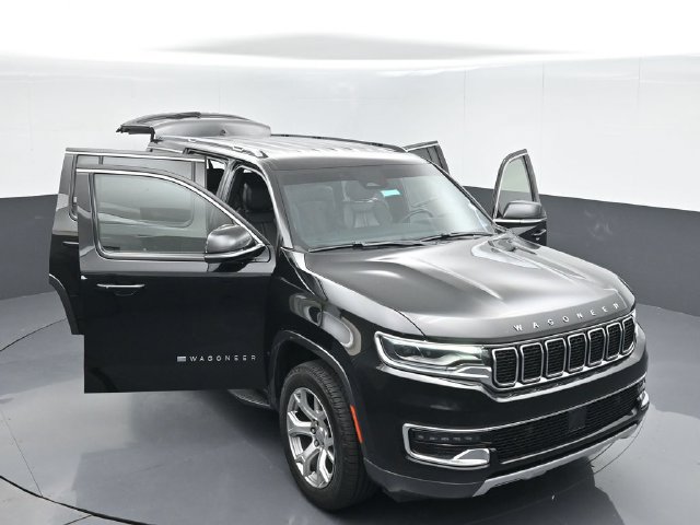 Used 2022 Jeep Wagoneer Series II AWD/4WD image 55