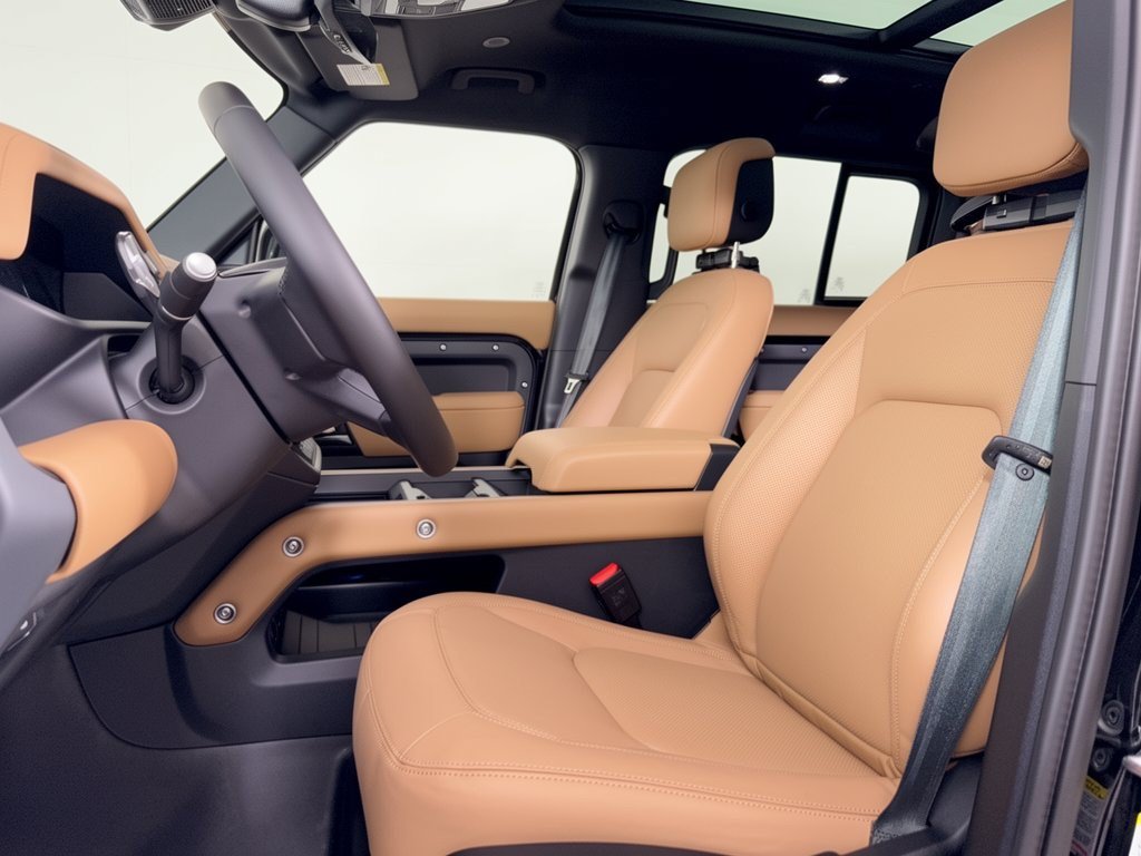 New 2026 Land Rover Defender 110 S AWD/4WD image 5