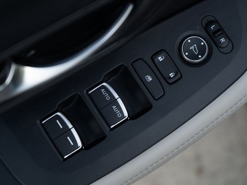 Used 2026 Honda HR-V EX-L image 38