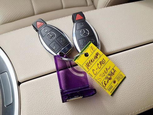 Used 2018 Mercedes-Benz C 300 4MATIC Sedan image 24