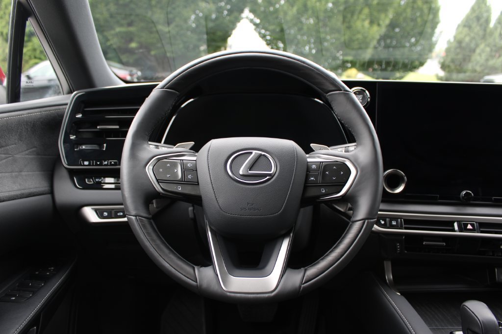 Used 2023 Lexus RX 350 AWD w/ Accessory Package image 17