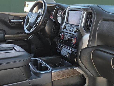 Used 2021 Chevrolet Silverado 1500 RST image 26