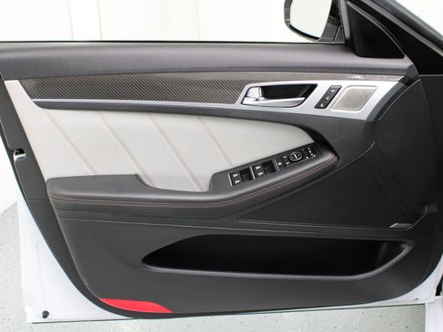 Used 2019 Genesis G80 3.3T Sport RWD image 37
