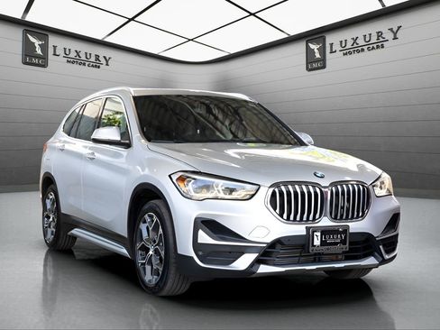 Used 2021 BMW X1 xDrive28i w/ Convenience Package AWD/4WD image 1