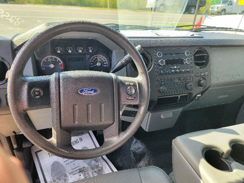 Used 2016 Ford F250 XL RWD image 12
