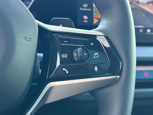 Used 2025 BMW X3 xDrive30i w/ Premium Package image 31