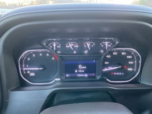 Used 2022 GMC Sierra 1500 SLE image 21