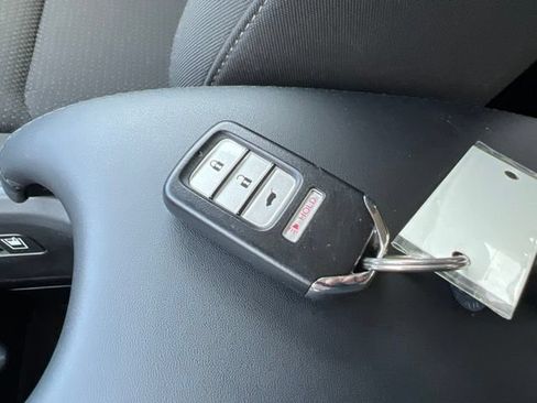Used 2022 Honda HR-V EX image 14