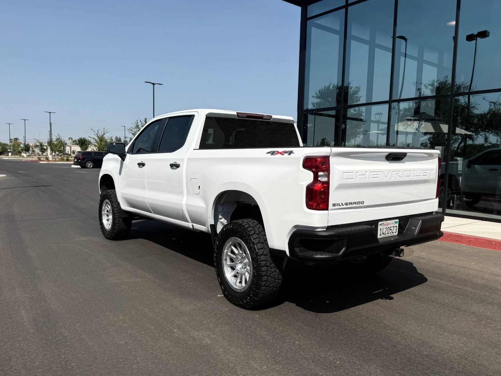 Used 2024 Chevrolet Silverado 1500 W/T w/ Trailering Package AWD/4WD image 9