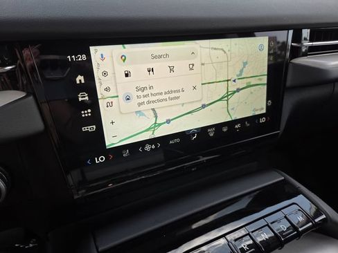 New 2027 Lincoln Navigator Premiere RWD image 6