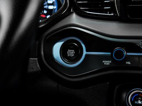 Used 2019 Hyundai Veloster N N FWD image 19