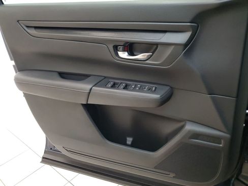 Certified 2025 Honda CR-V LX image 14
