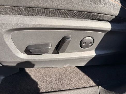 Certified 2025 Nissan Pathfinder Rock Creek image 13