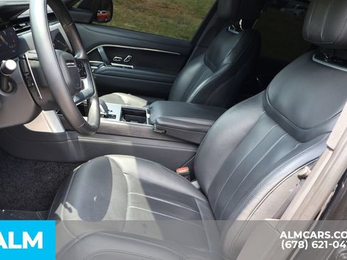 Used 2024 Land Rover Range Rover SE AWD/4WD image 13