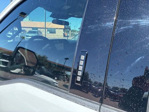 Certified 2024 Ford F250 XLT image 20