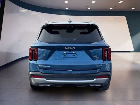 Certified 2025 Kia Sorento SX Prestige image 4