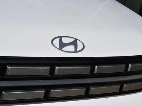 Used 2026 Hyundai Santa Fe SEL AWD/4WD image 12