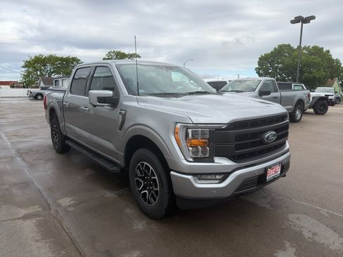 Used 2022 Ford F150 Lariat AWD/4WD image 2