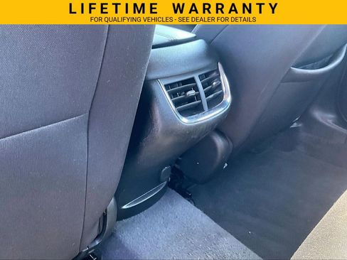 Used 2023 Chevrolet Malibu LT FWD image 28
