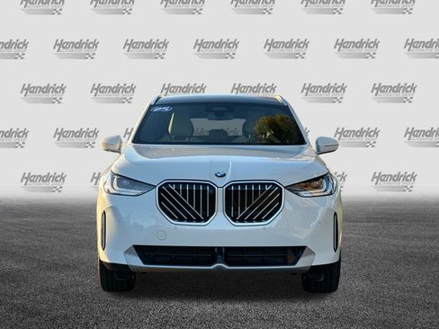 Used 2025 BMW X3 xDrive30i w/ Premium Package image 10