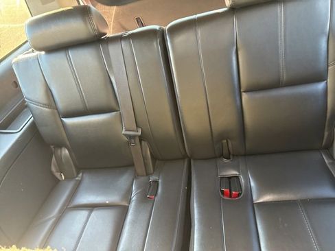Used 2007 Chevrolet Suburban LTZ w/ LTZ Preferred Equipment Group image 12