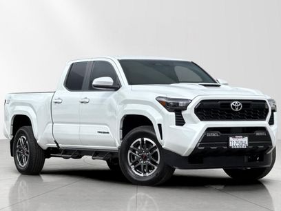 Used 2025 Toyota Tacoma TRD Sport