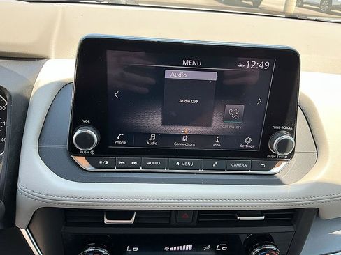 Certified 2023 Nissan Rogue SV FWD image 16