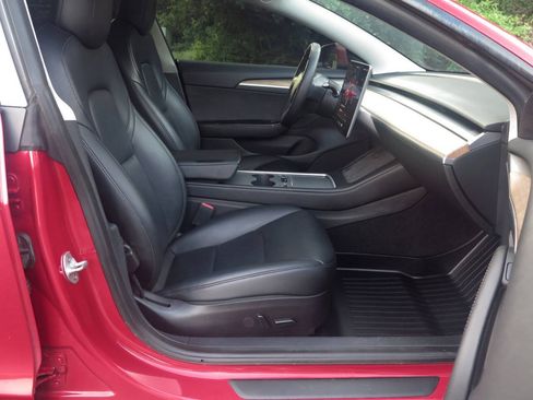 Used 2022 Tesla Model 3 Standard Range RWD image 36