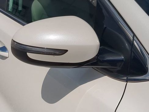 Used 2020 Kia Sportage EX FWD image 12