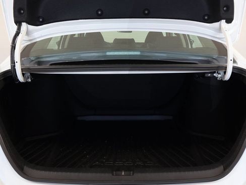 Used 2025 Honda Accord LX image 14