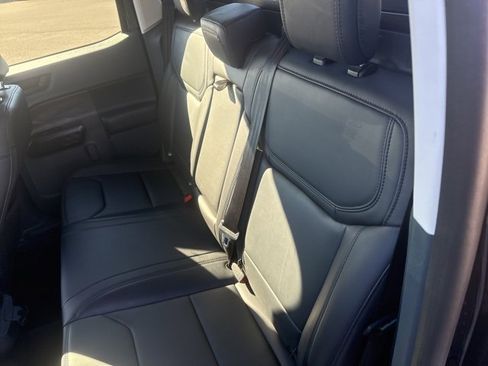 Used 2023 Ford Maverick Lariat w/ Lariat Luxury Package image 23