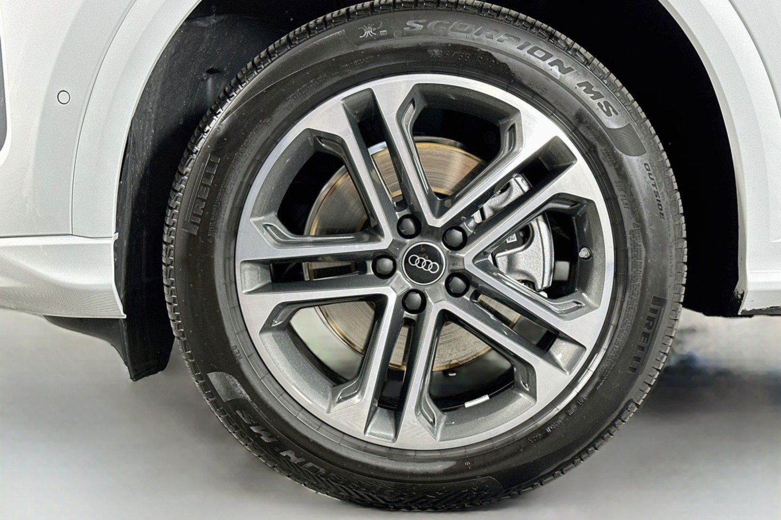Used 2026 Audi Q5 Premium w/ Convenience Package AWD/4WD image 11