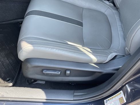 Used 2020 Honda Civic Touring image 19