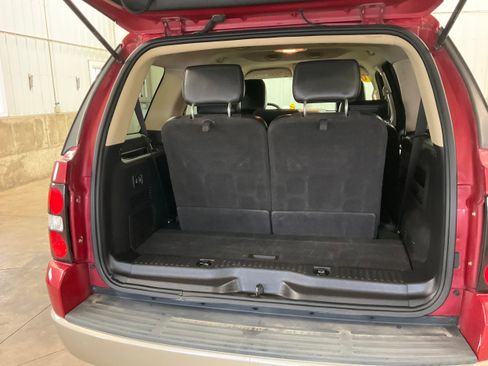 Used 2010 Ford Explorer Eddie Bauer image 21