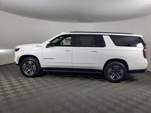 New 2026 Chevrolet Suburban Z71 w/ Z71 Off-Road Package image 7