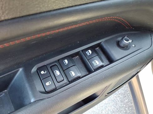 Used 2024 Jeep Compass Trailhawk AWD/4WD image 22