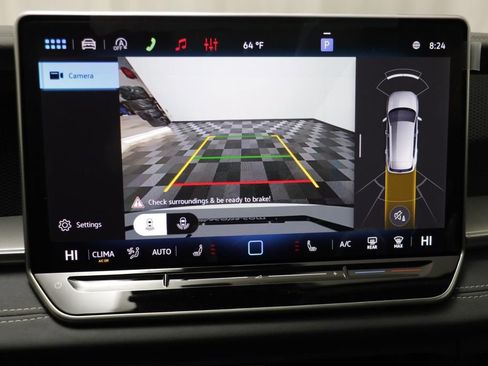 New 2026 Volkswagen Tiguan SE w/ Panoramic Sunroof Package image 10