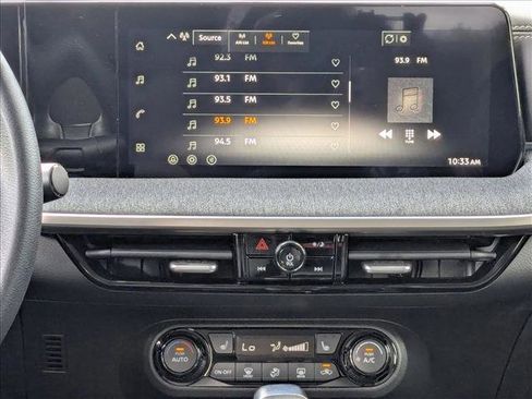 New 2026 Nissan Kicks SV image 11