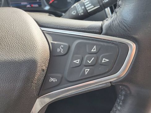 Used 2020 Chevrolet Equinox LT w/ Driver Convenience Package FWD image 26