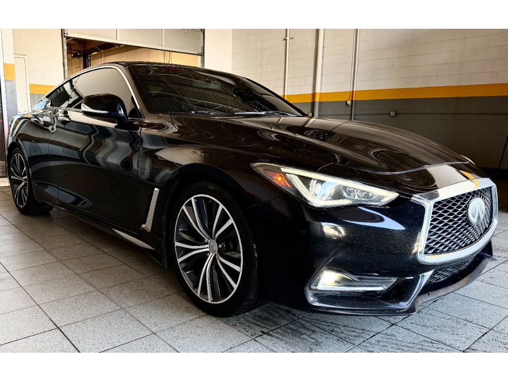 Used 2019 INFINITI Q60 3.0t RWD image 13
