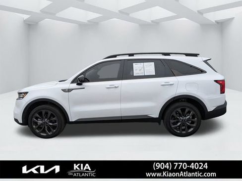 Used 2023 Kia Sorento SX Prestige image 7