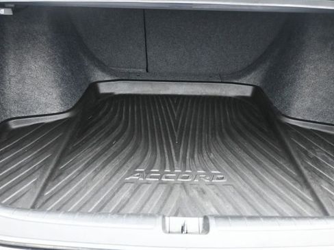 Used 2020 Honda Accord EX-L image 24