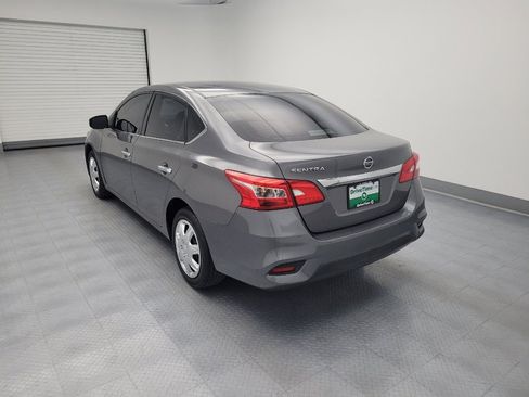 Used 2018 Nissan Sentra S FWD image 5