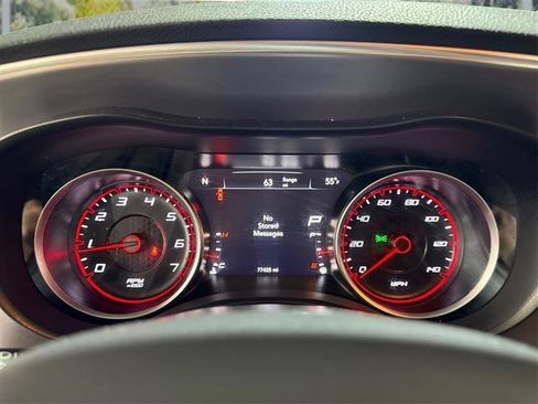 Used 2022 Dodge Charger SXT RWD image 15