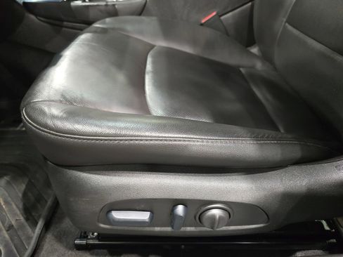 Used 2024 Chevrolet Malibu LT image 28