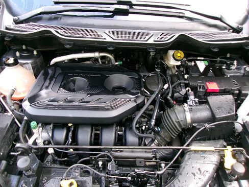 Used 2021 Ford EcoSport S AWD/4WD image 8